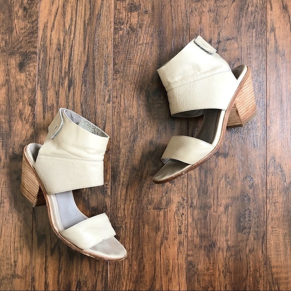 Eileen Fisher • Arts Ankle-Cuff Sandal stone beige wrap heel washed leather - Picture 5 of 15